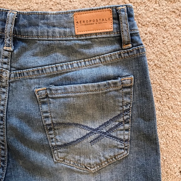 Aeropostale High Waist Denim Shorts Womens Size 6 Raw Frayed Hem Blue - Picture 2 of 13
